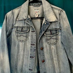 Old Navy BRAND Whitewashed blue jean jacket- size small